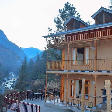 The Fiza Retreat Tirthan Banjār Exteriér fotografie